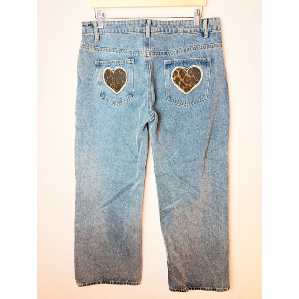 Edikted Leopard Heart Low Rise Baggy Jeans Women’s XL NWT - Picture 2 of 10